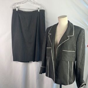 Ruty Black Striped With White Trim Suit Jacket And Skirt